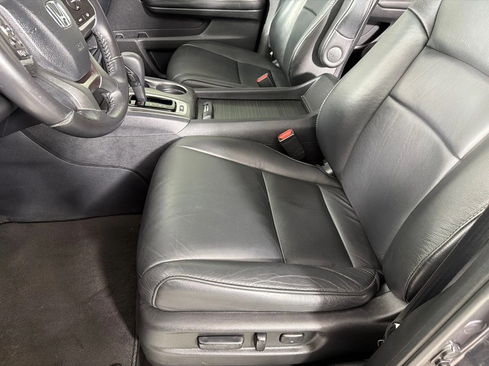2020 Honda Pilot 3rd Gen - Image 12 of 21