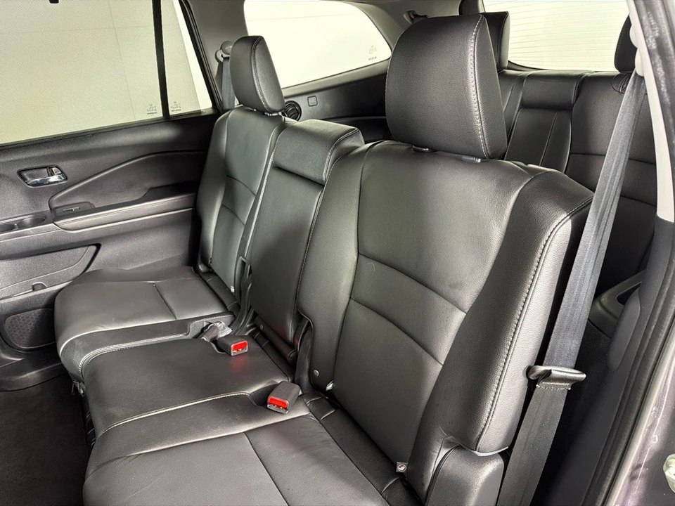 2020 Honda Pilot 3rd Gen - Image 21 of 21