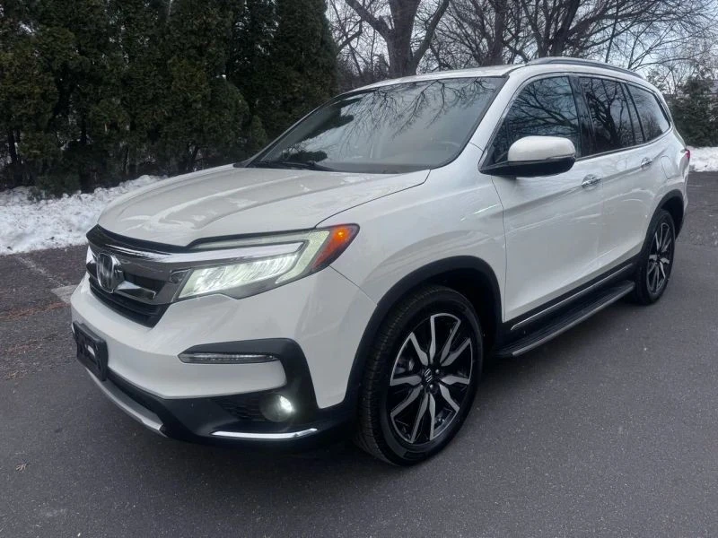 2020 Honda Pilot 3rd Gen - Image 3 of 12