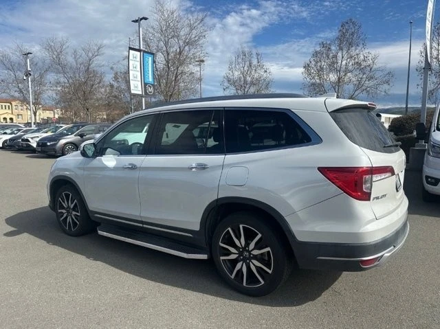 2020 Honda Pilot 3rd Gen - Image 4 of 5