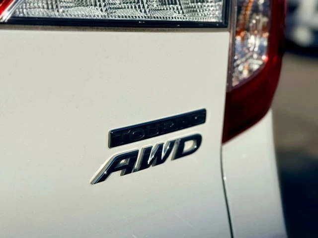 2020 Honda Pilot 3rd Gen - Image 18 of 21
