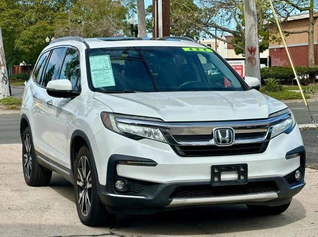 2020 Honda Pilot 3rd Gen - Image 10 of 21