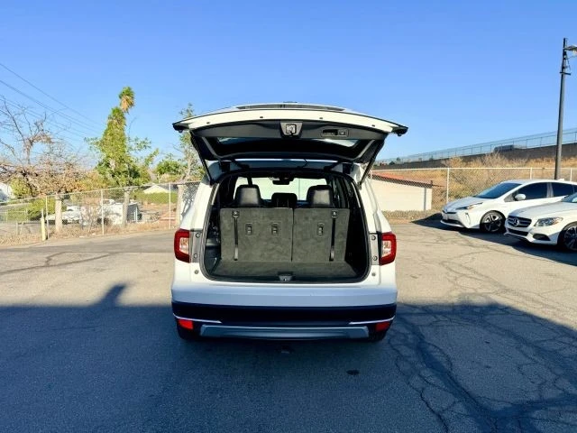 2020 Honda Pilot 3rd Gen - Image 8 of 21