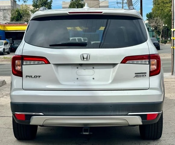 2020 Honda Pilot 3rd Gen - Image 4 of 21