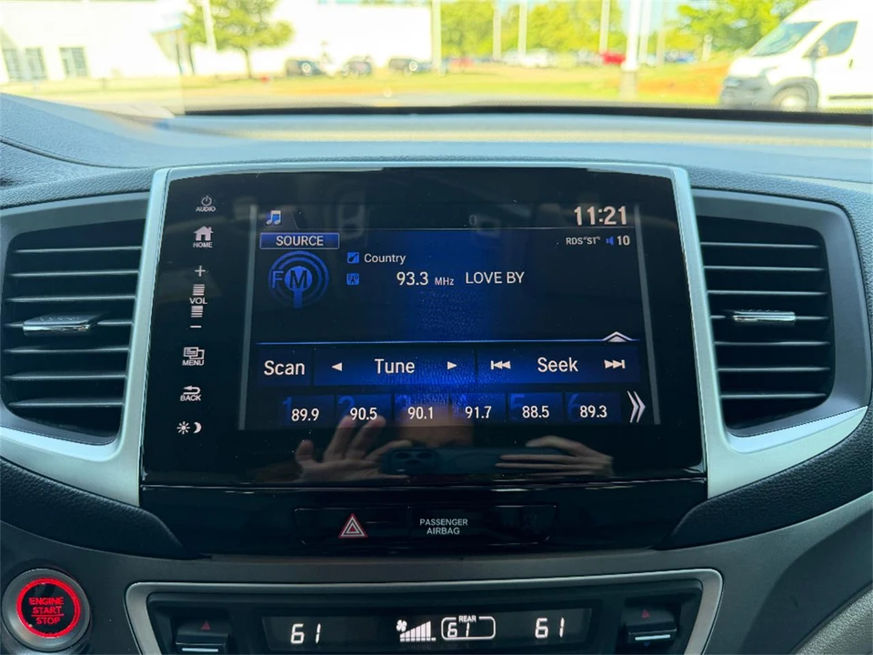2020 Honda Ridgeline 2nd Gen - Image 25 of 31