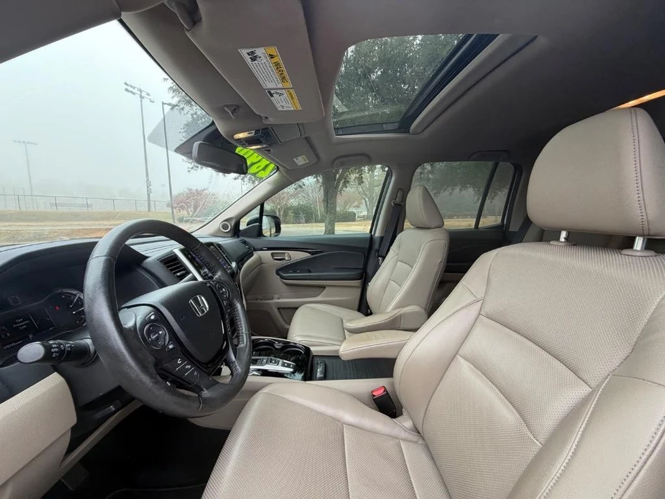 2020 Honda Ridgeline 2nd Gen - Image 8 of 21