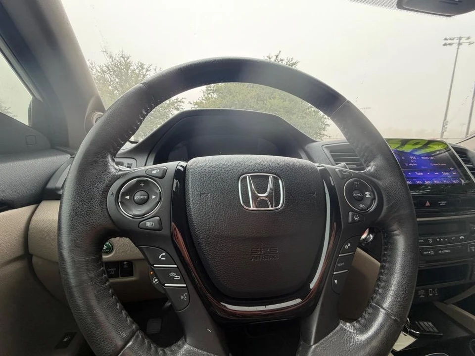 2020 Honda Ridgeline 2nd Gen - Image 11 of 21