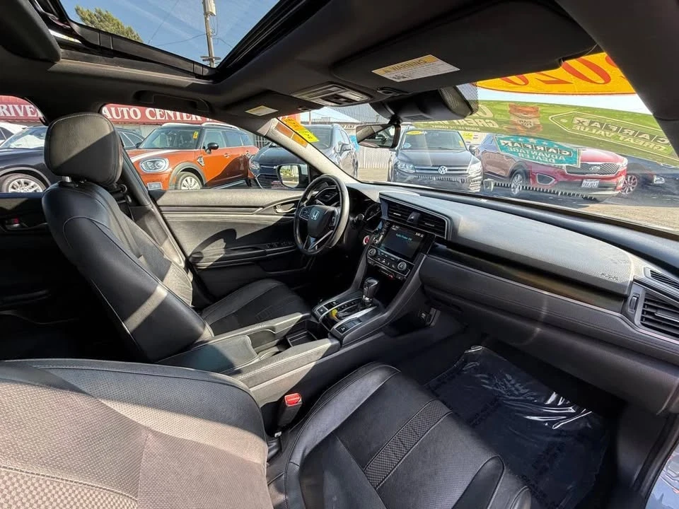2020 Honda Civic 10th Gen - Image 17 of 20