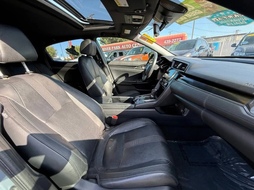 2020 Honda Civic 10th Gen - Image 19 of 20