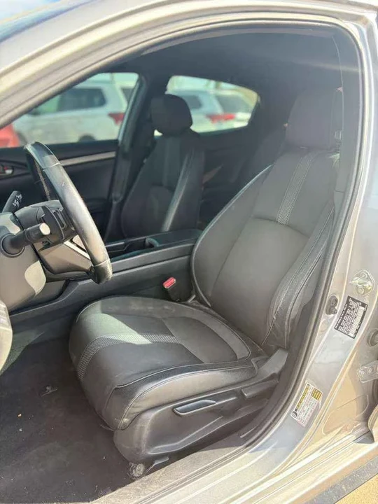 2020 Honda Civic 10th Gen - Image 10 of 14