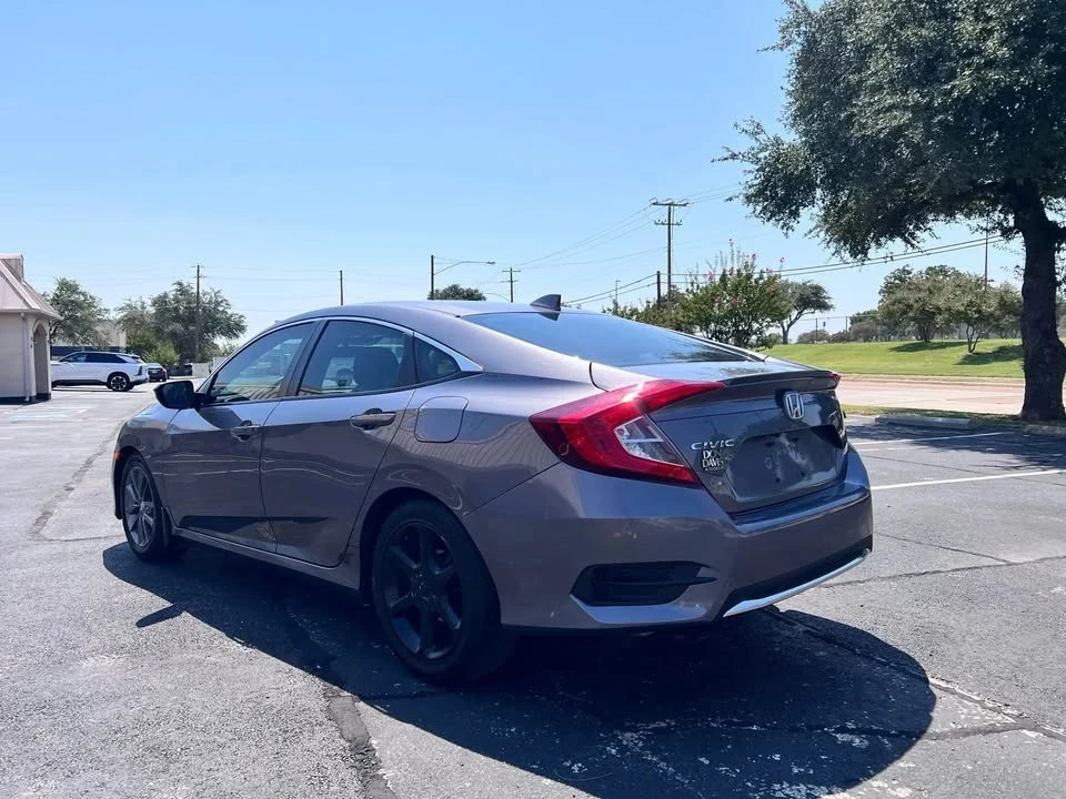 2020 Honda Civic 10th Gen - Image 8 of 20