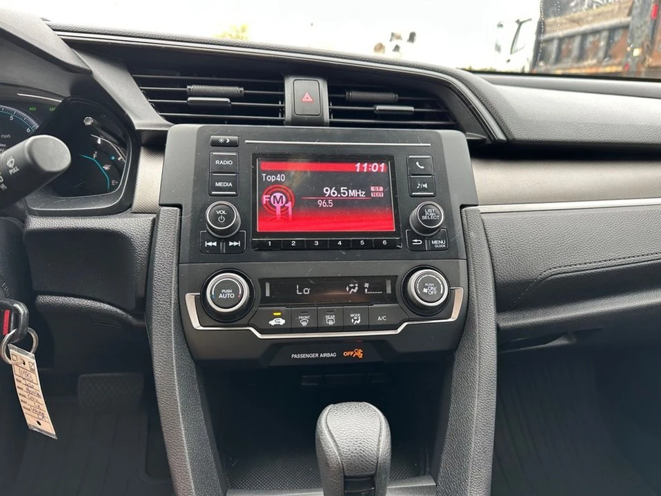 2020 Honda Civic 10th Gen - Image 13 of 17