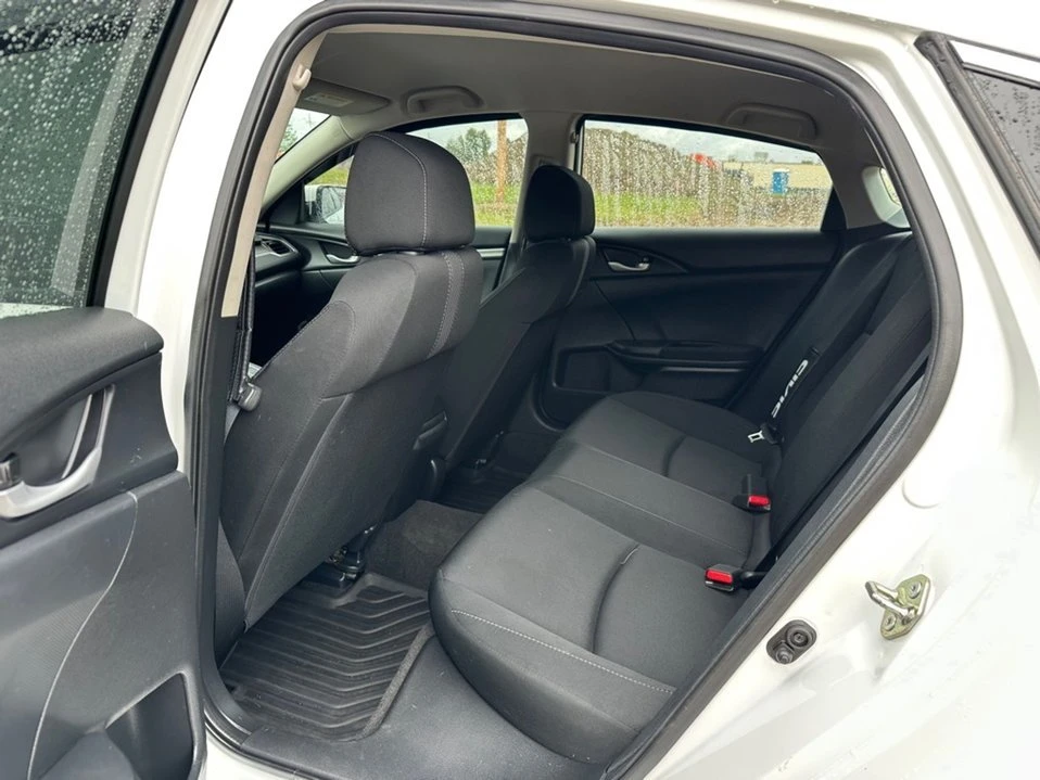 2020 Honda Civic 10th Gen - Image 10 of 17