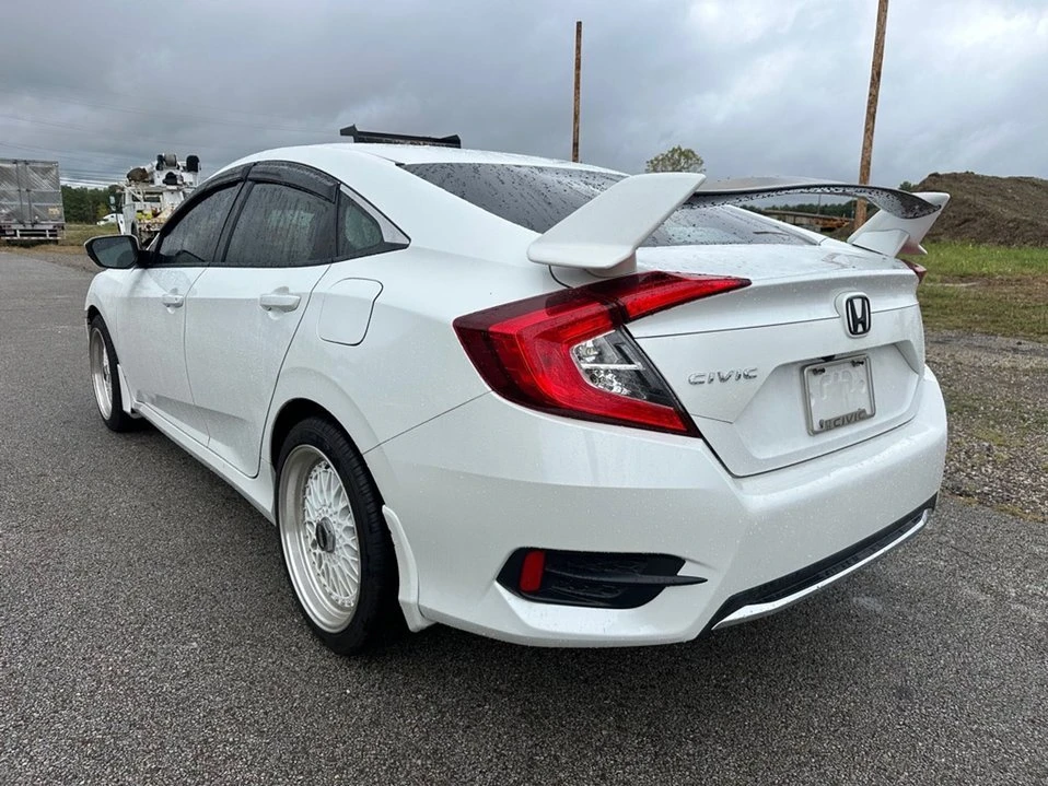 2020 Honda Civic 10th Gen - Image 3 of 17