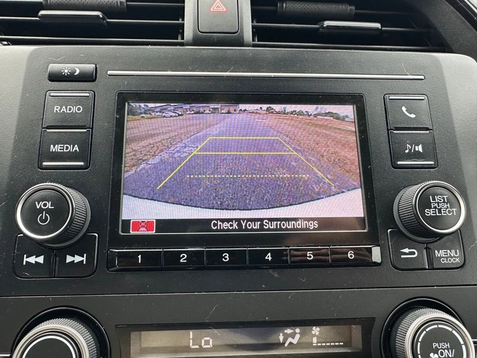 2020 Honda Civic 10th Gen - Image 12 of 17