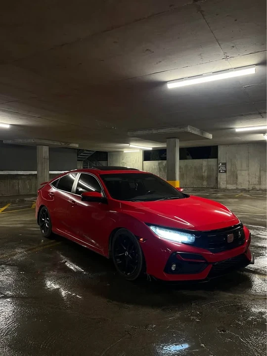 2020 Honda Civic 10th Gen - Image 2 of 5