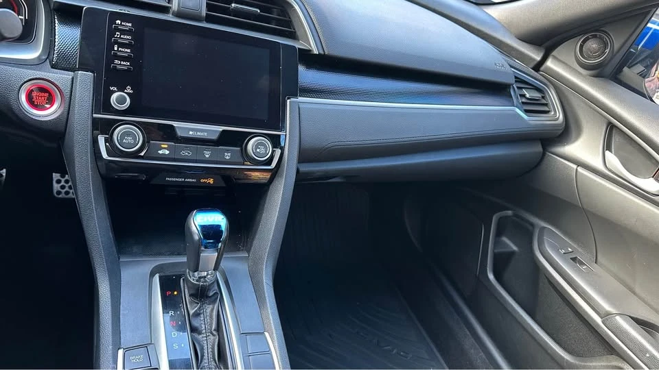 2020 Honda Civic 10th Gen - Image 8 of 11