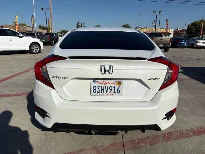 2020 Honda Civic 10th Gen - Image 5 of 5