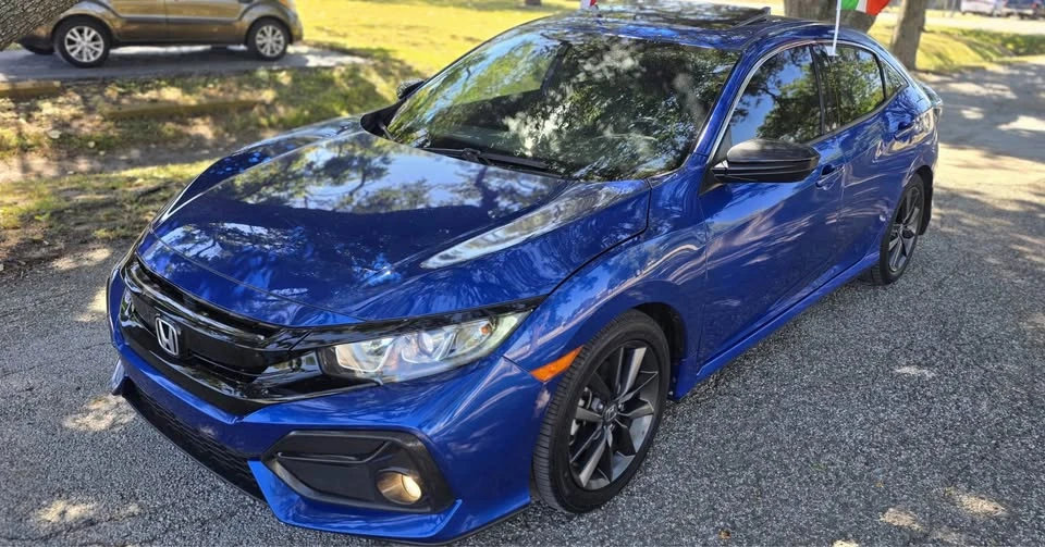2020 Honda Civic 10th Gen - Image 2 of 13