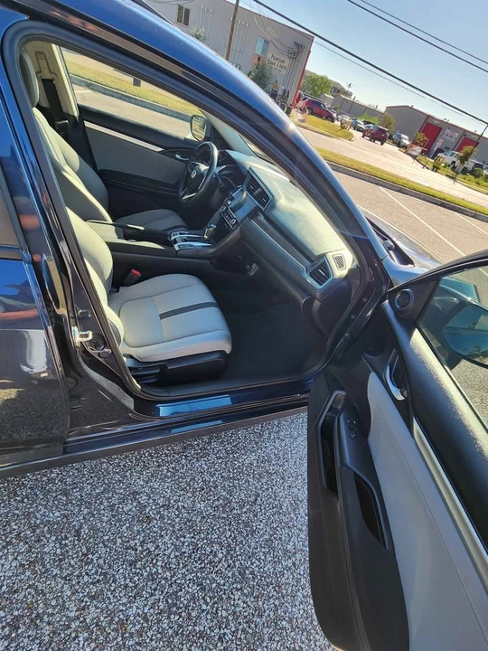 2020 Honda Civic 10th Gen - Image 15 of 16