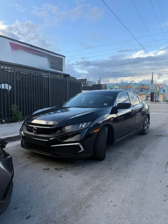 2020 Honda Civic 10th Gen - Image 2 of 7