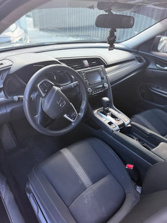 2020 Honda Civic 10th Gen - Image 5 of 7