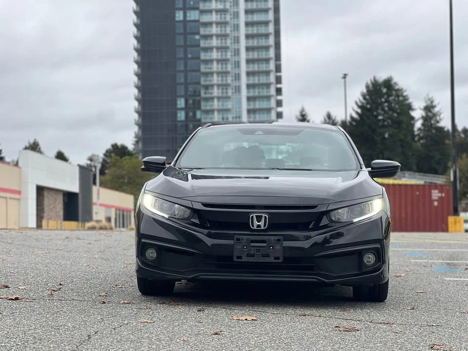 2020 Honda Civic 10th Gen - Image 8 of 10