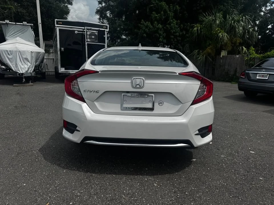 2020 Honda Civic 10th Gen - Image 4 of 8