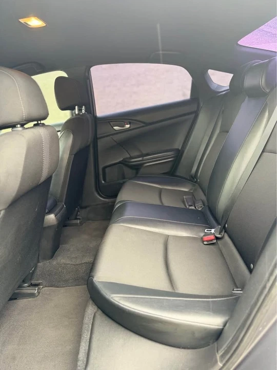 2020 Honda Civic 10th Gen - Image 12 of 15