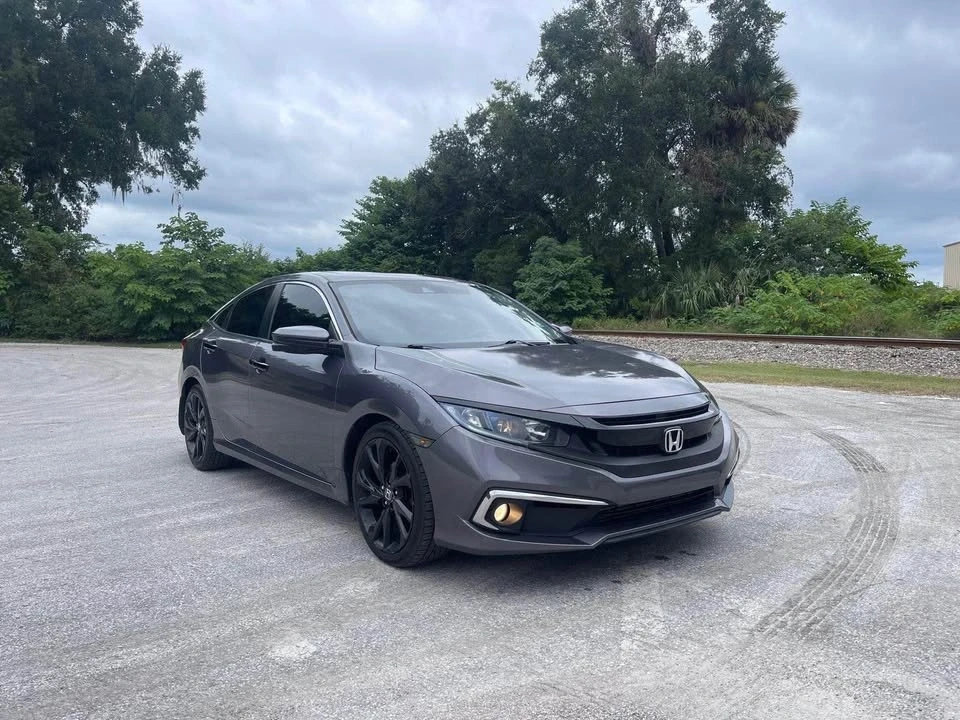 2020 Honda Civic 10th Gen - Image 2 of 12