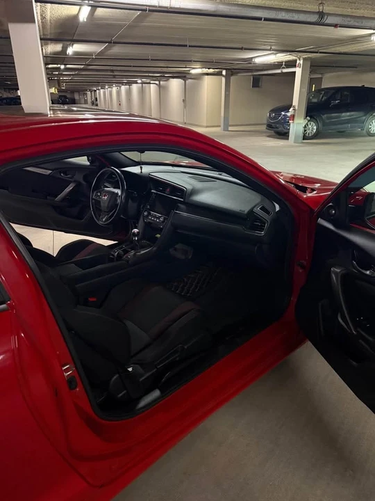 2020 Honda Civic 10th Gen - Image 11 of 18