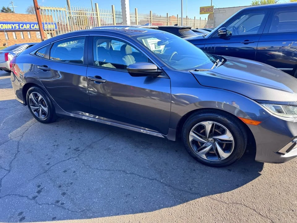 2020 Honda Civic 10th Gen - Image 6 of 7