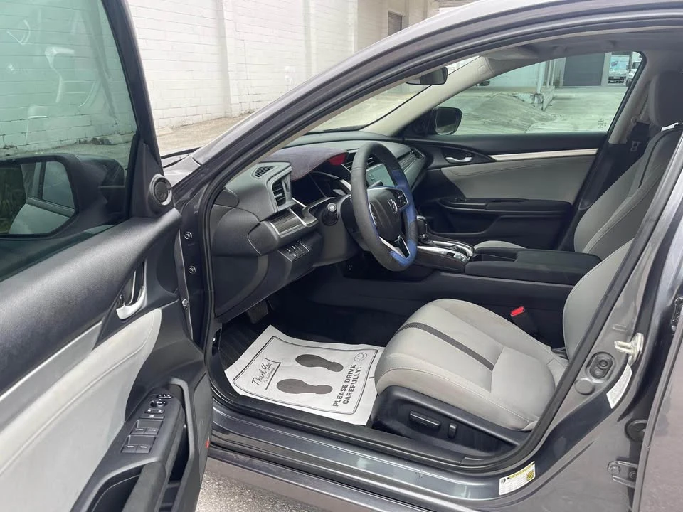 2020 Honda Civic 10th Gen - Image 7 of 10