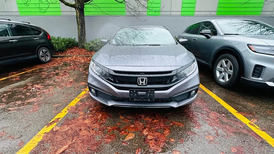 2020 Honda Civic 10th Gen - Image 2 of 10
