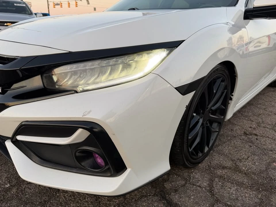 2020 Honda Civic 10th Gen - Image 9 of 15