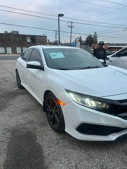 2020 Honda Civic 10th Gen - Image 2 of 7