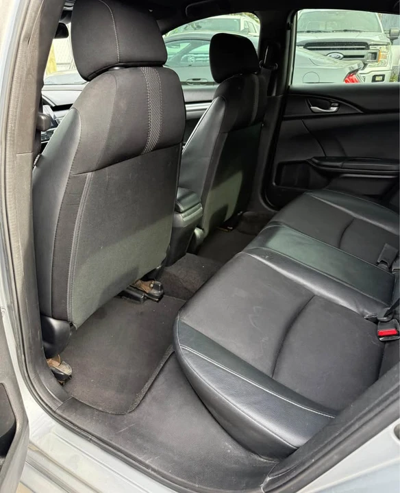 2020 Honda Civic 10th Gen - Image 4 of 7