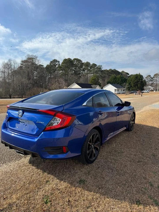 2020 Honda Civic 10th Gen - Image 2 of 11