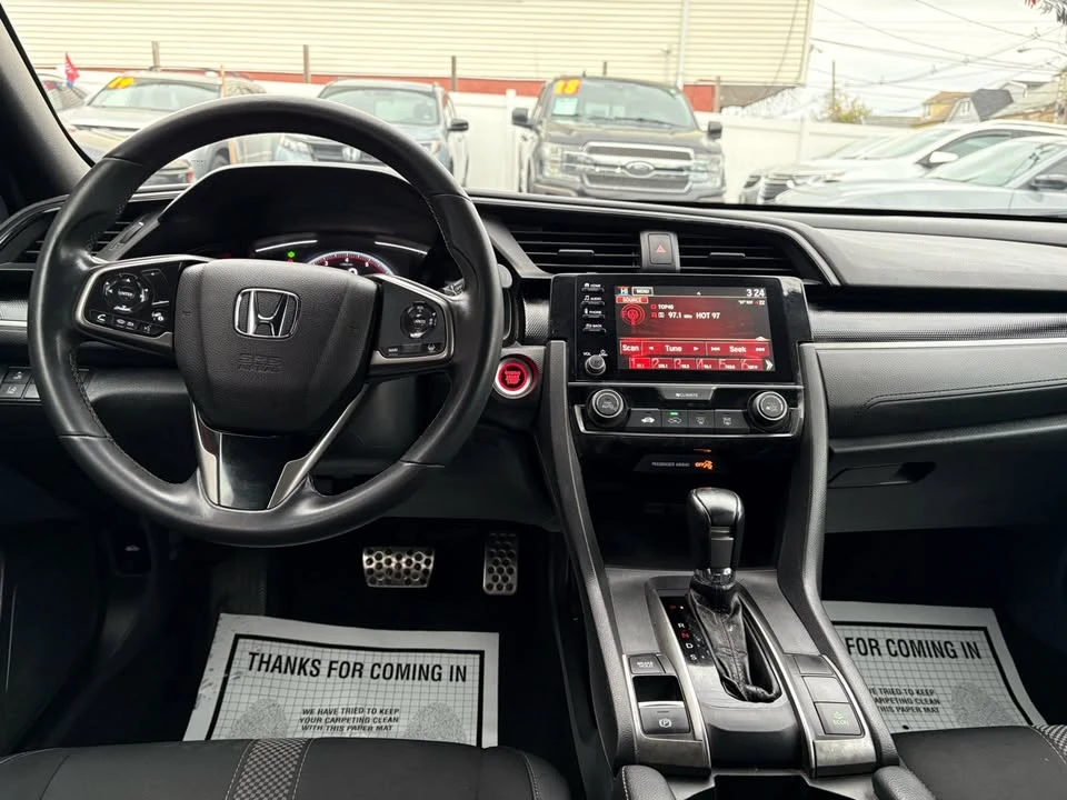 2020 Honda Civic 10th Gen - Image 10 of 13