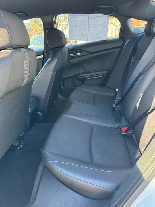 2020 Honda Civic 10th Gen - Image 9 of 14
