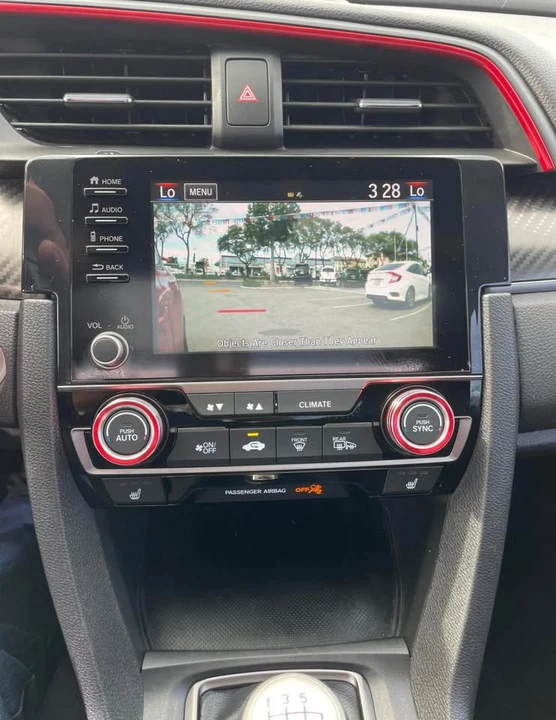 2020 Honda Civic 10th Gen - Image 9 of 12