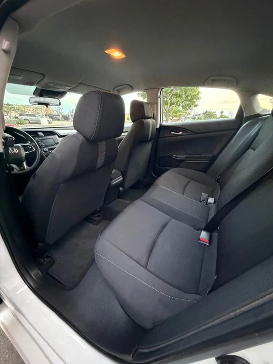 2020 Honda Civic 10th Gen - Image 12 of 13