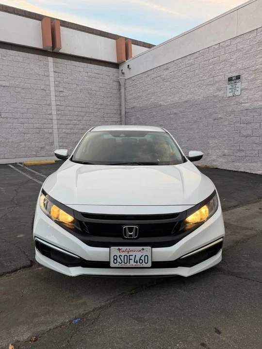 2020 Honda Civic 10th Gen - Image 5 of 13
