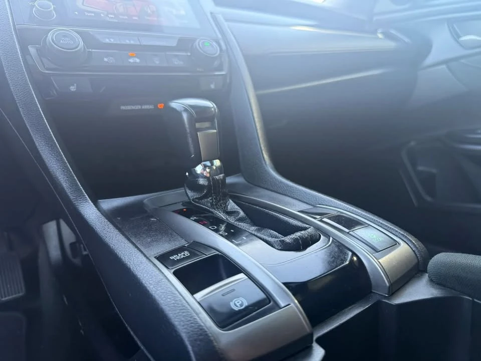 2020 Honda Civic 10th Gen - Image 18 of 20
