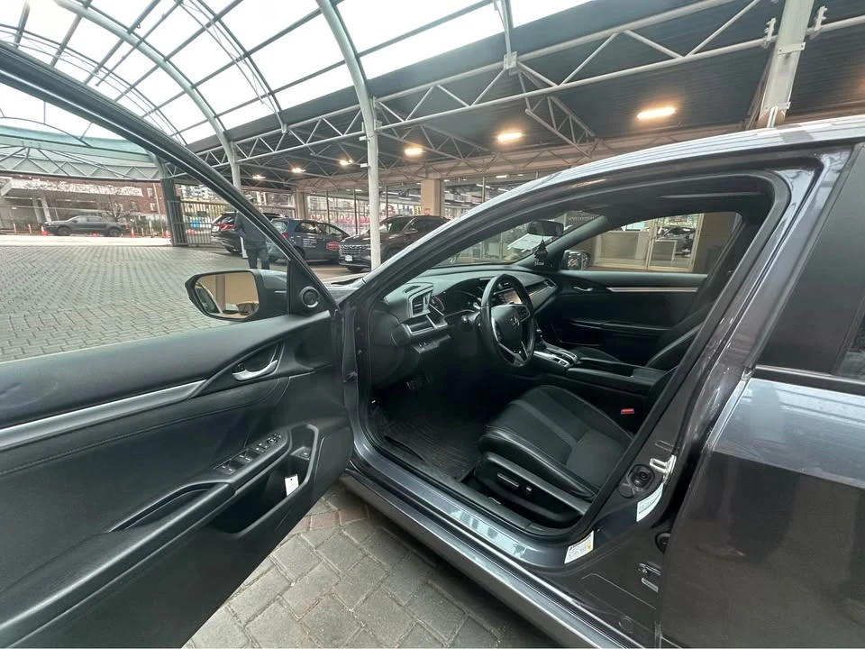 2020 Honda Civic 10th Gen - Image 8 of 20