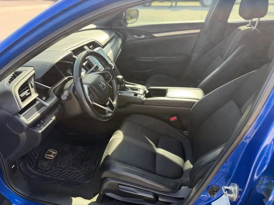 2020 Honda Civic 10th Gen - Image 5 of 11