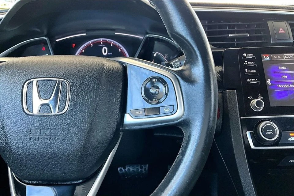 2020 Honda Civic 10th Gen - Image 10 of 19