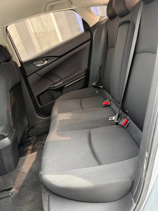 2020 Honda Civic 10th Gen - Image 6 of 10
