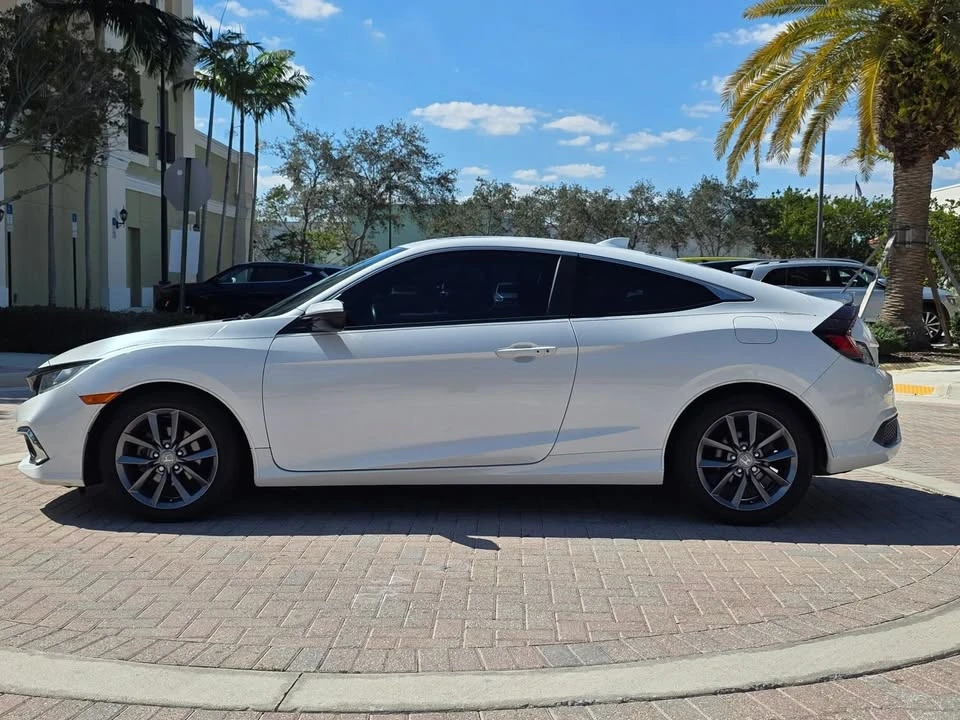 2020 Honda Civic 10th Gen - Image 8 of 20