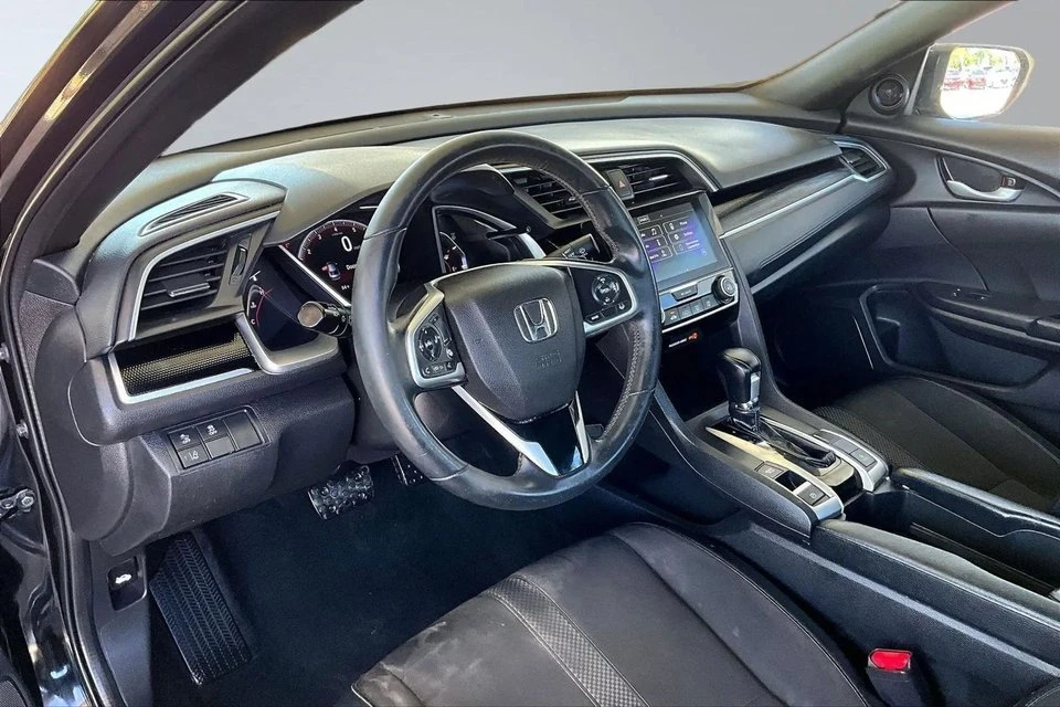 2020 Honda Civic 10th Gen - Image 13 of 19